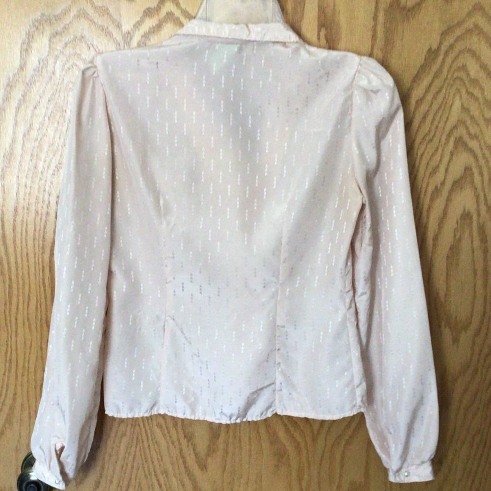 Jonathan Martin - Pink blouse with chevron design and pearlized buttons - Picture 6 of 8
